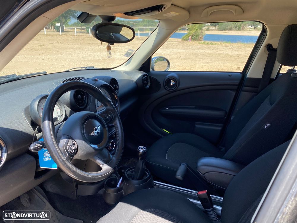 MINI Countryman One D - 12