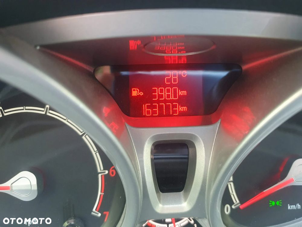 Ford Fiesta 1.4 Trend - 17