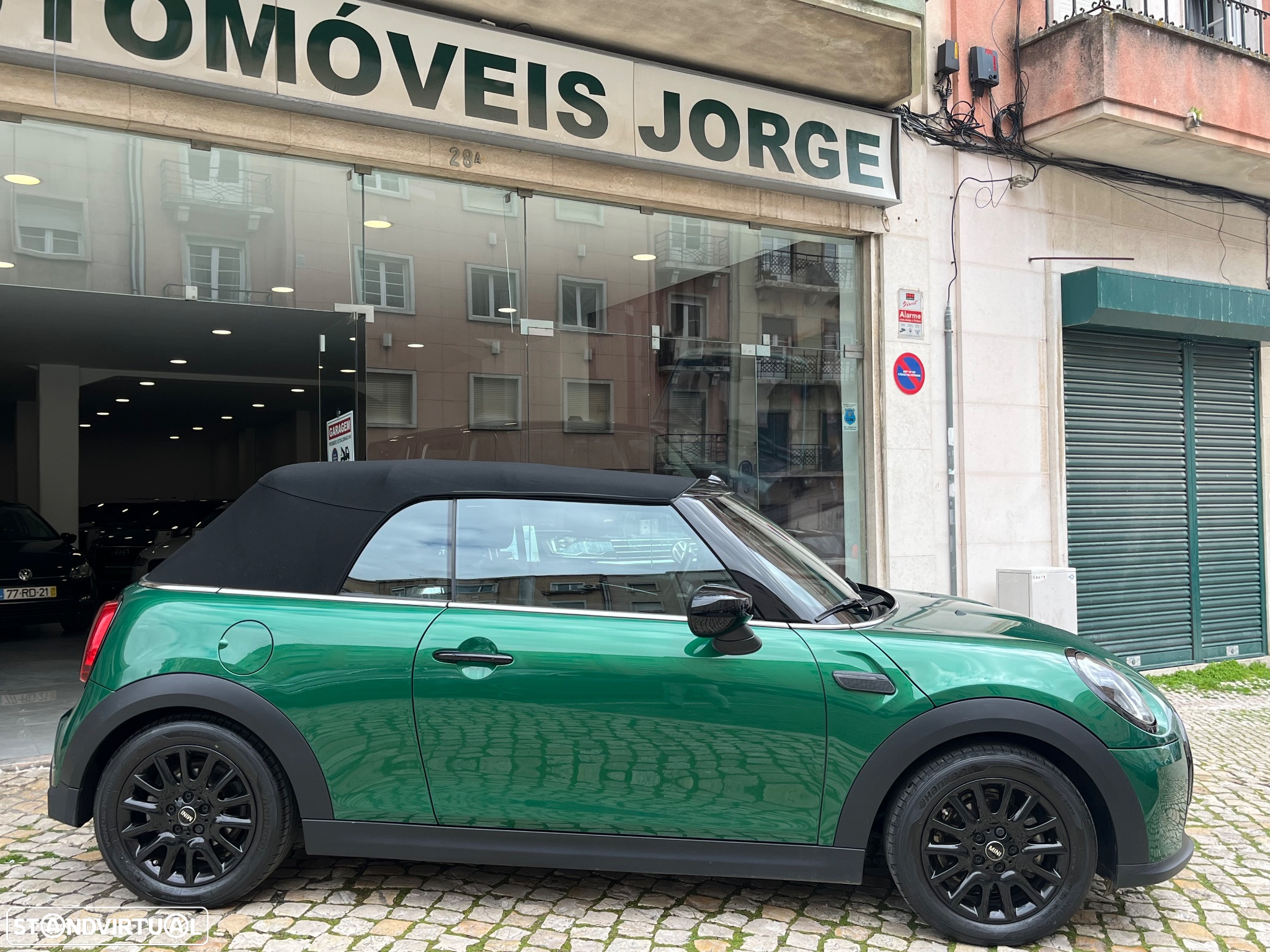 MINI Cabrio Cooper - 4
