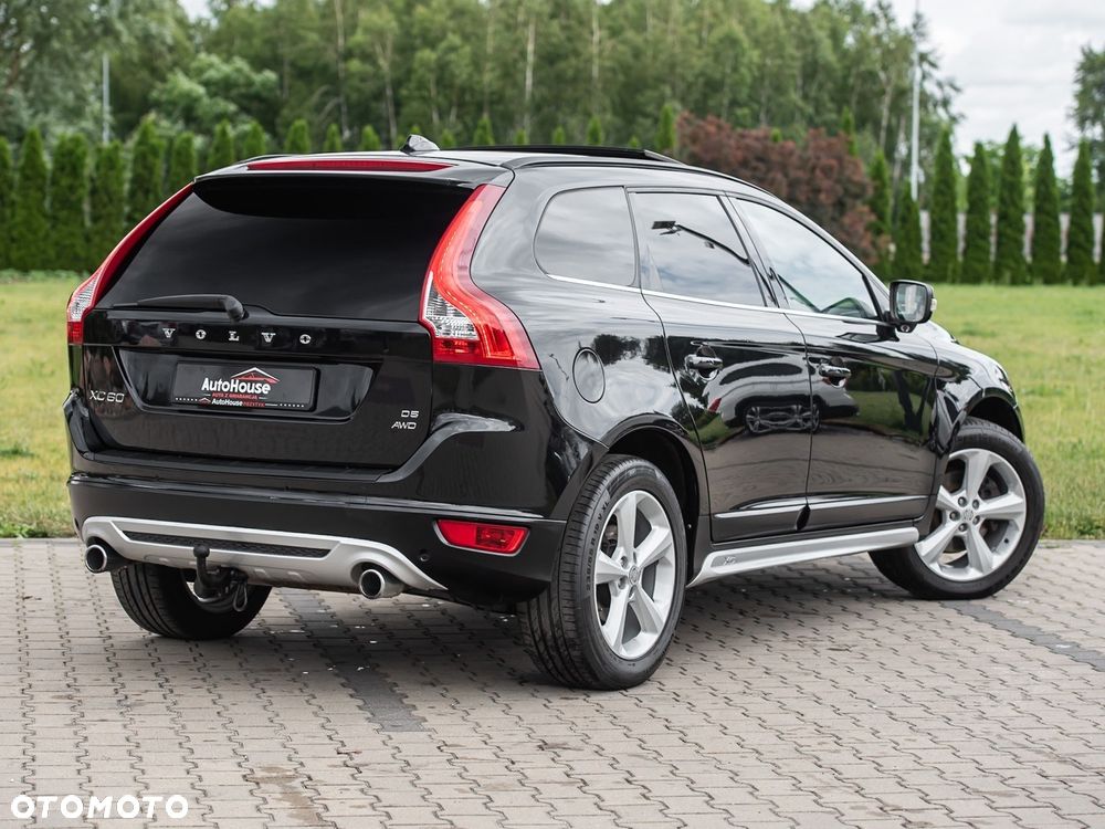 Volvo XC 60 D5 AWD RDesign - 9