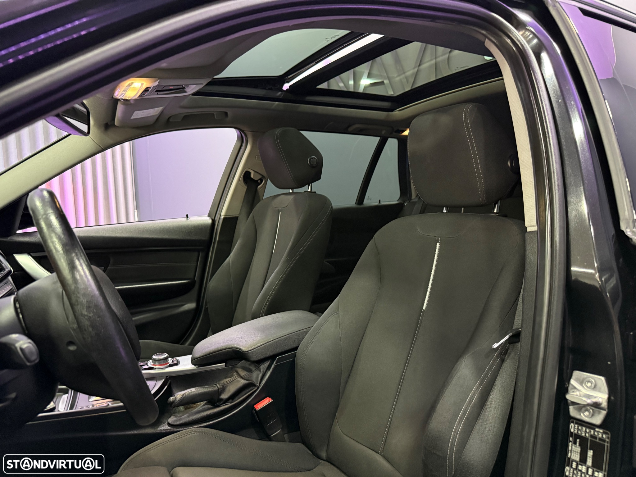 BMW 318 d Touring Aut. Sport Line - 7