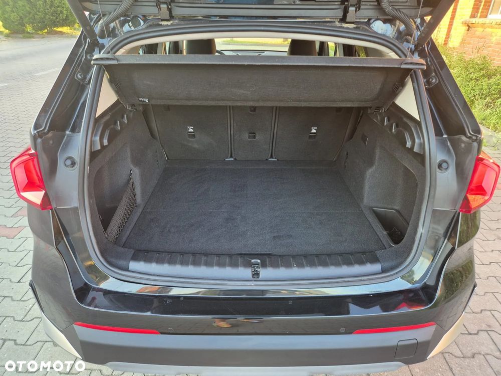 BMW X1 xDrive25e - 21