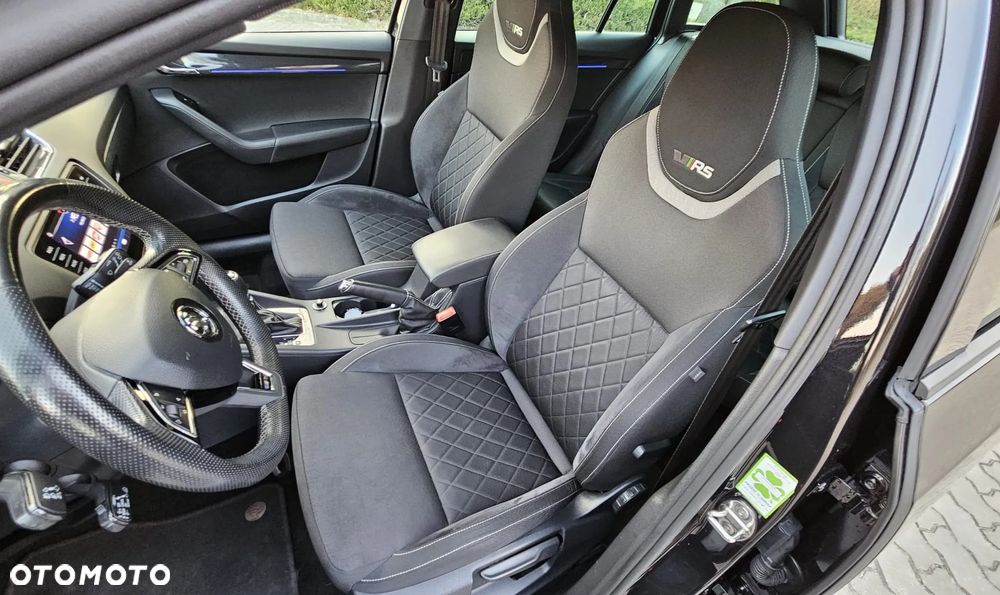 Skoda Octavia 2.0 TDI 4x4 DSG RS - 26