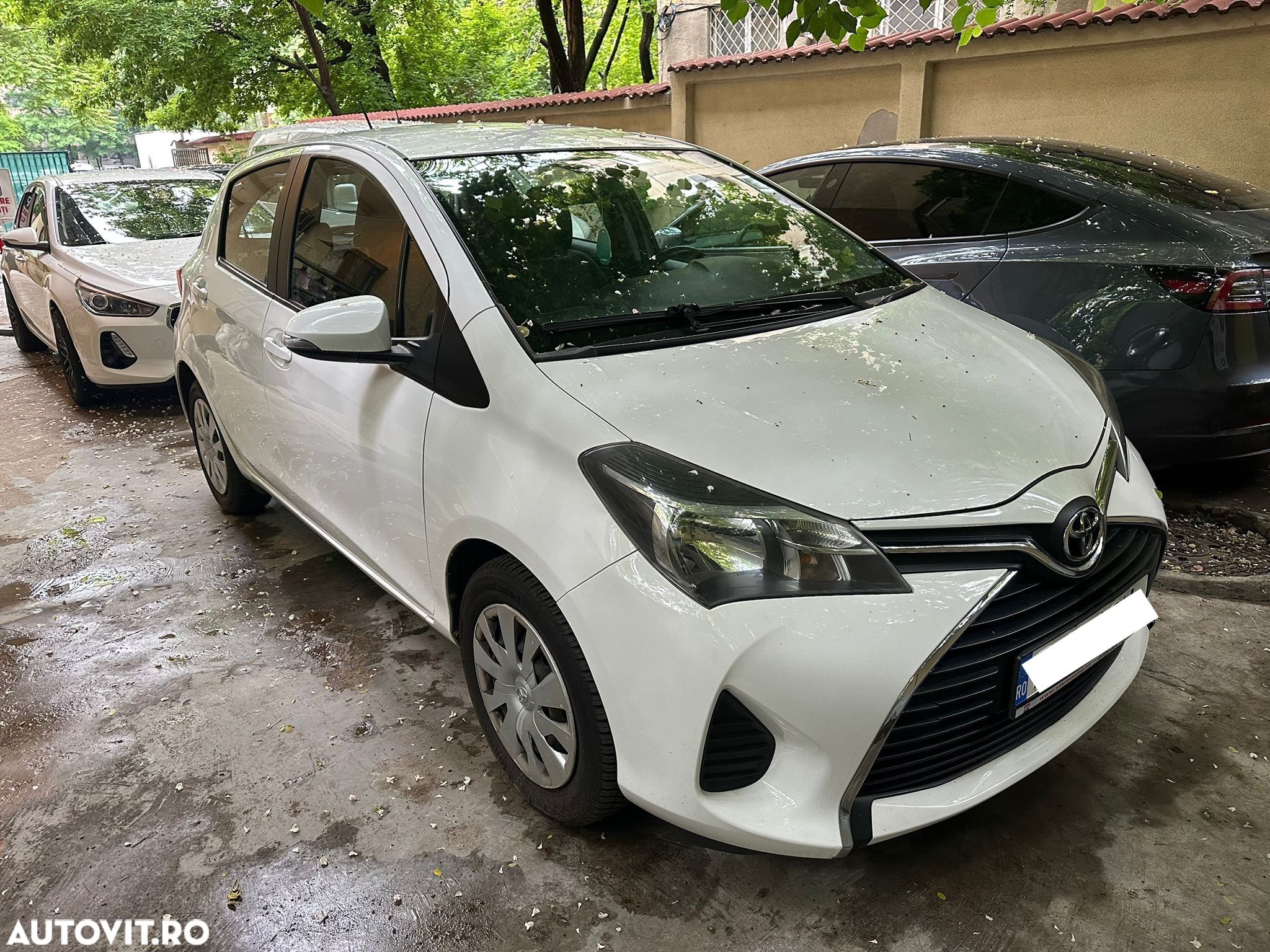 Toyota Yaris 1.3 VVT-i Luna - 1