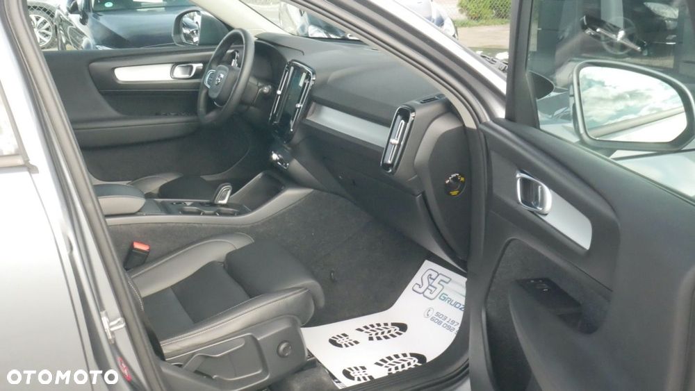 Volvo XC 40 - 15