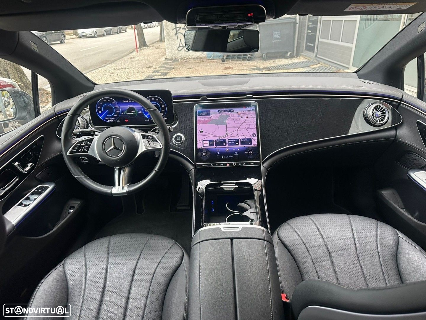 Mercedes-Benz EQE 350 - 17