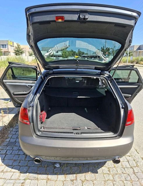 Audi A4 2.0 TDI Advance - 11