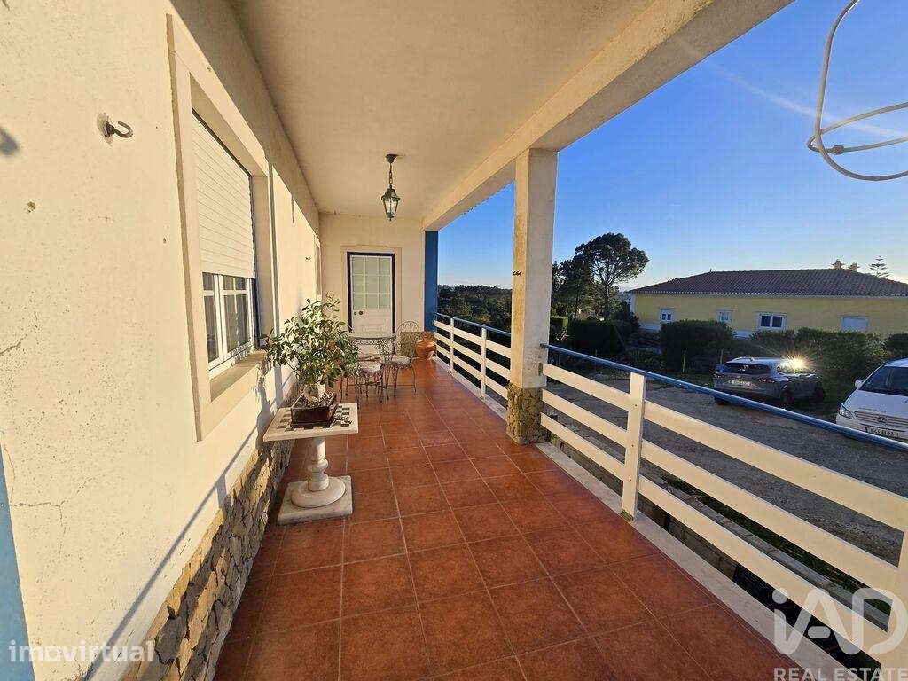 Moradia isolada T4 em Mafra de 230 m2 - Grande imagem: 2/39