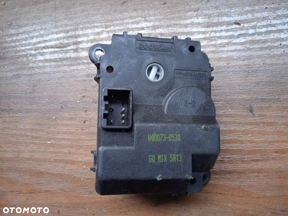 Silniczek Nagrzewnicy Kia Carnival II H400730530 - 1
