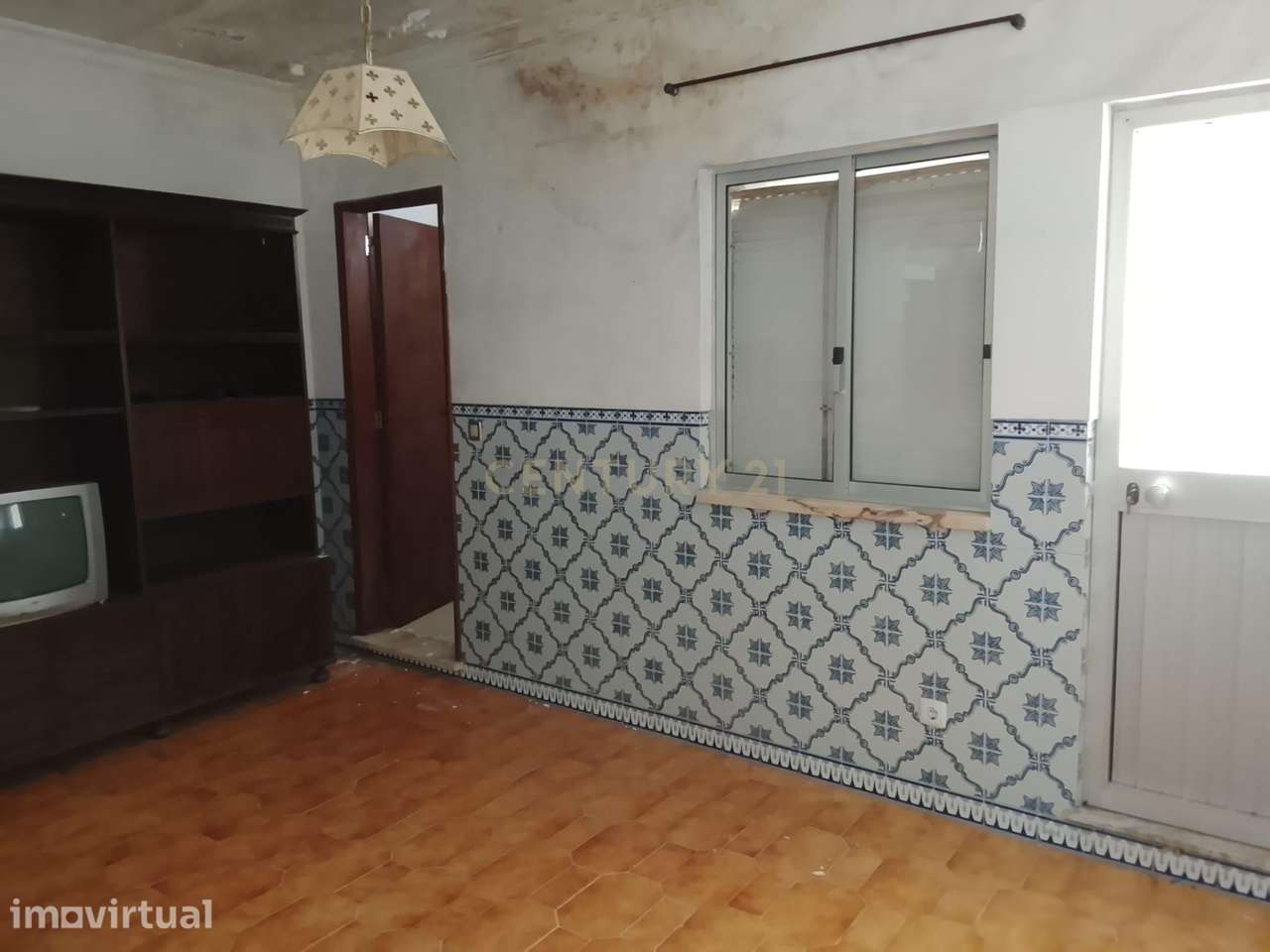 Moradia T3, para remodelar em Nisa com Vista e Pátio - Grande imagem: 4/15
