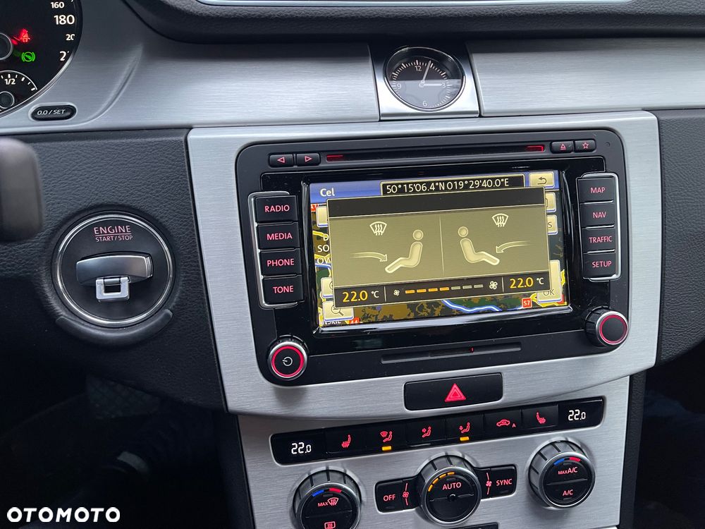 Volkswagen Passat 2.0 TDI DSG BlueMotion Technology Business Edition - 17