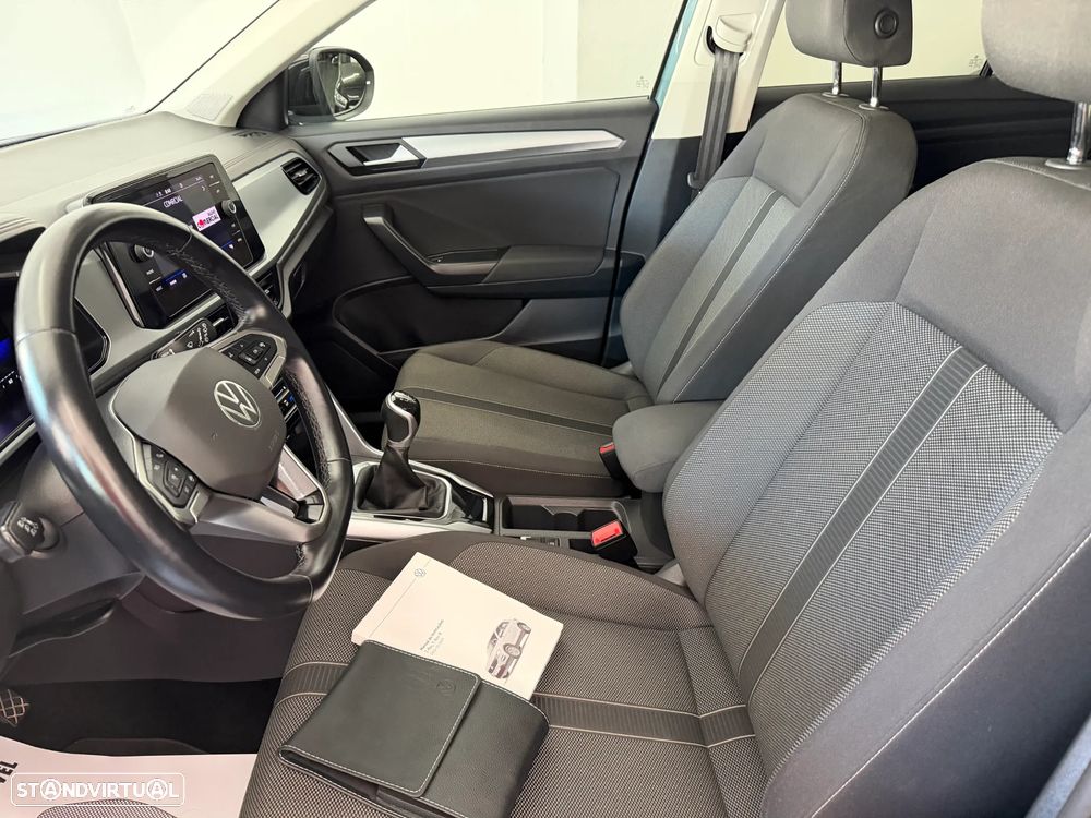 VW T-Roc 1.0 TSI Life - 25