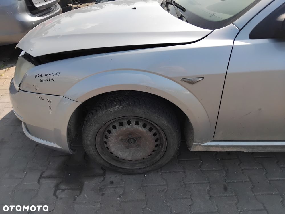 Ford Mondeo MK3 ST błotnik lewy/prawy - 1