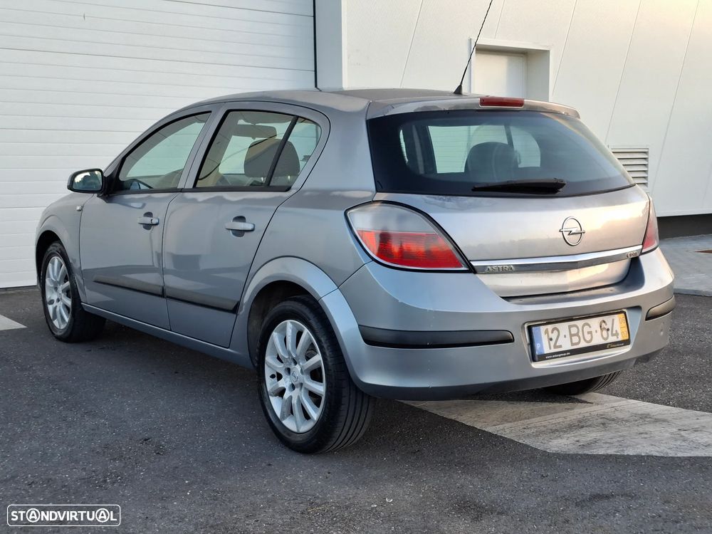 Opel Astra 1.3 CDTI Elegance - 2