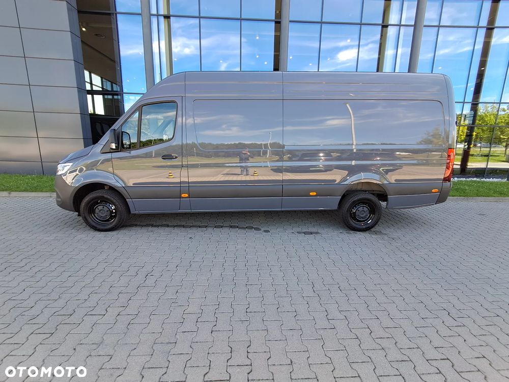 Mercedes-Benz Sprinter 319 CDI Furgon PRO długi 4325 mm L3H2 - 6