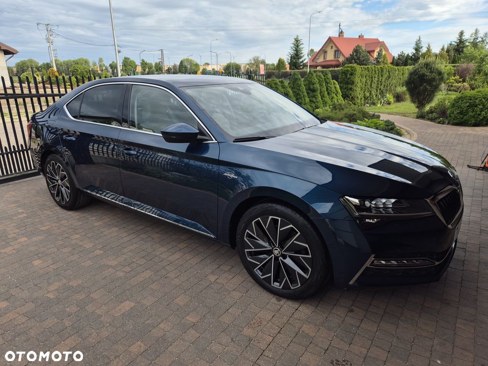 Skoda Superb 2.0 TDI SCR 4x4 L&K DSG - 19