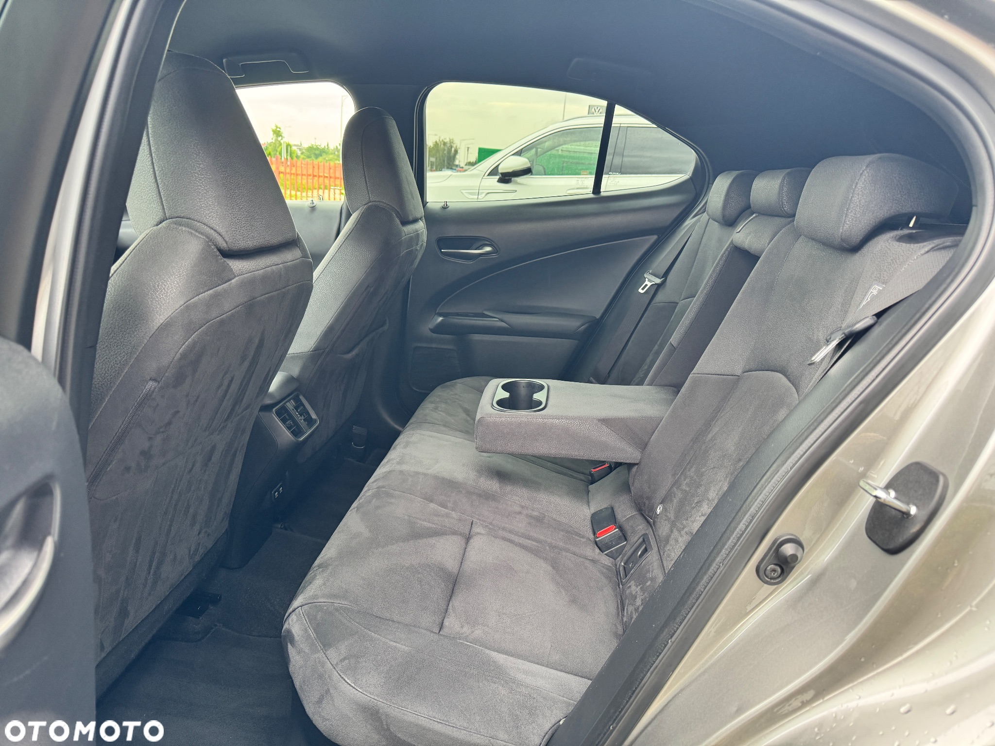 Lexus UX - 20