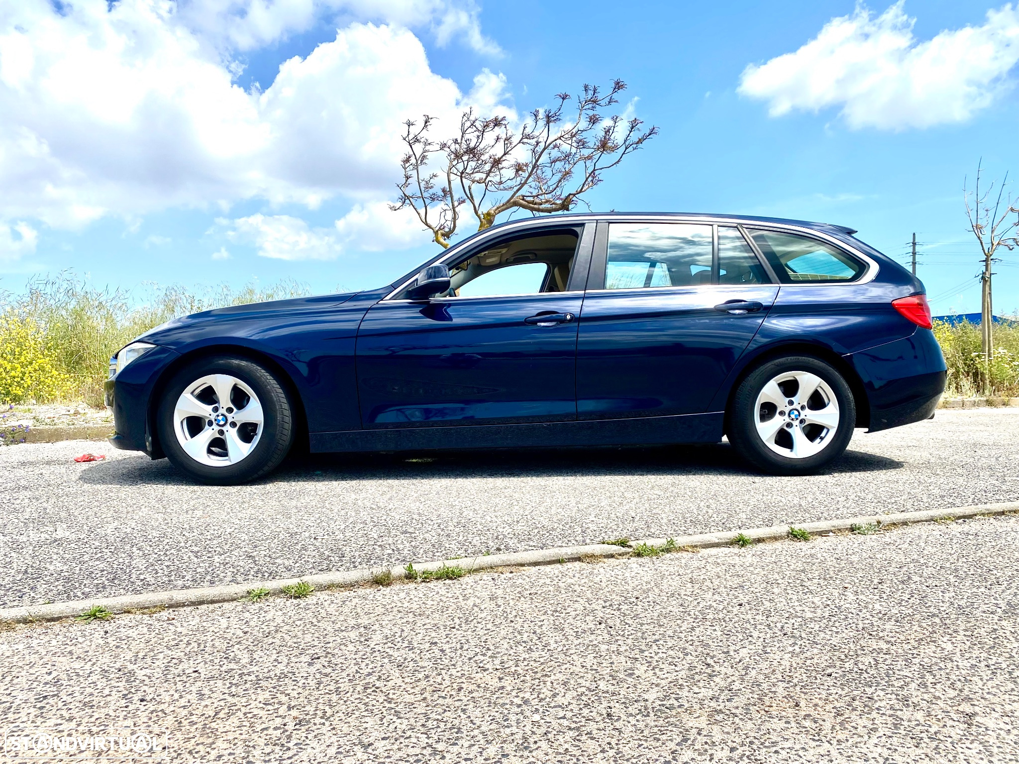BMW 320 d Touring EfficientDynamics Line Sport - 34
