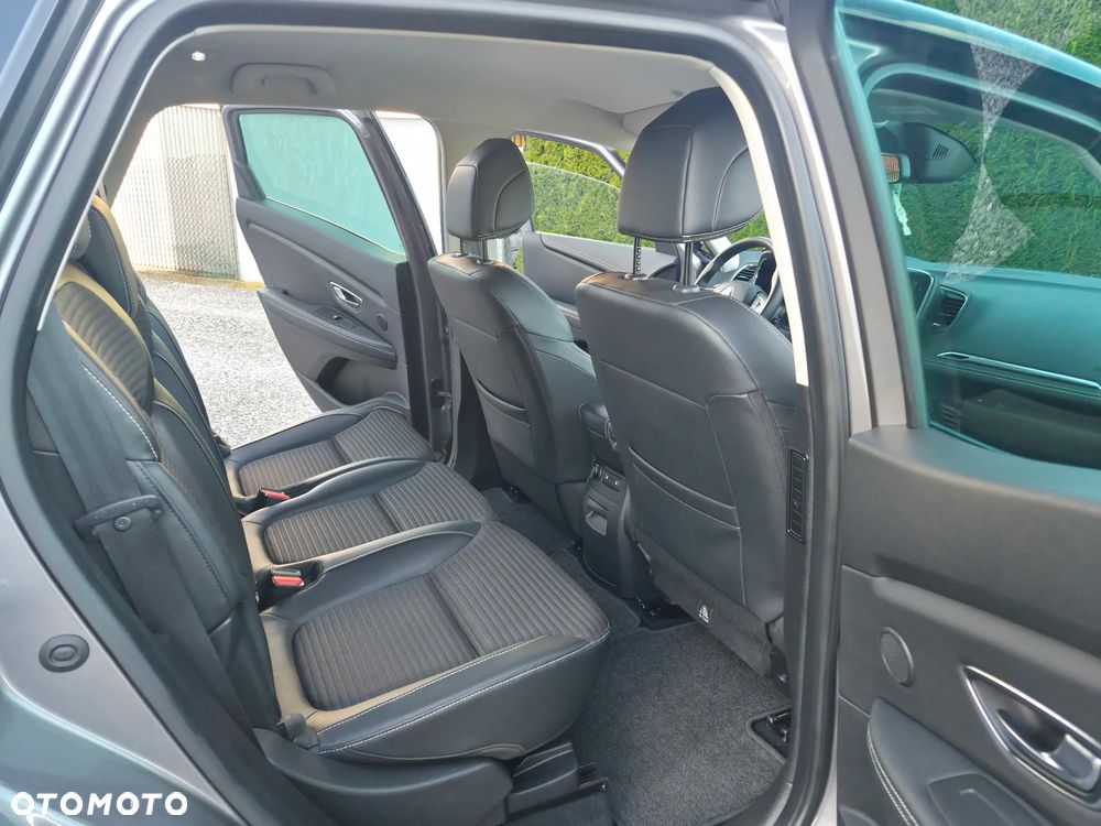 Renault Scenic TCe 140 GPF EDC BOSE EDITION - 19