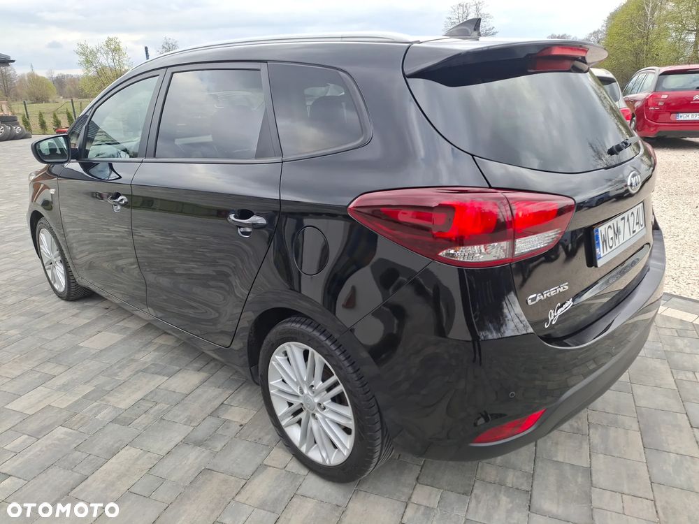 Kia Carens 1.7 CRDi Business Line 7os - 6