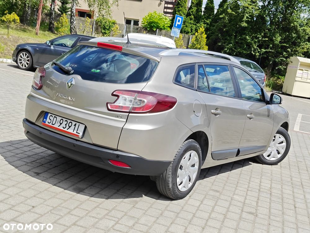 Renault Megane 1.5 dCi Dynamique - 2