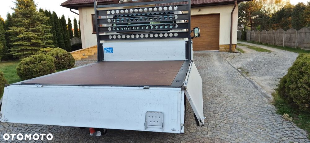 Volkswagen T5 - 31