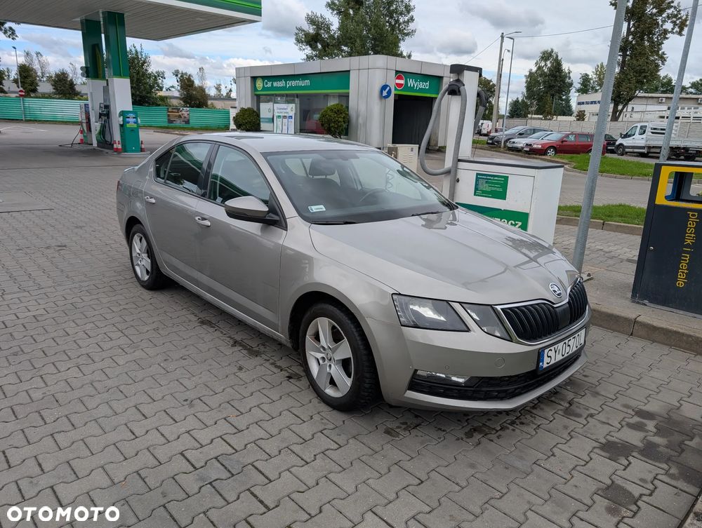 Skoda Octavia 1.6 TDI Ambition - 3