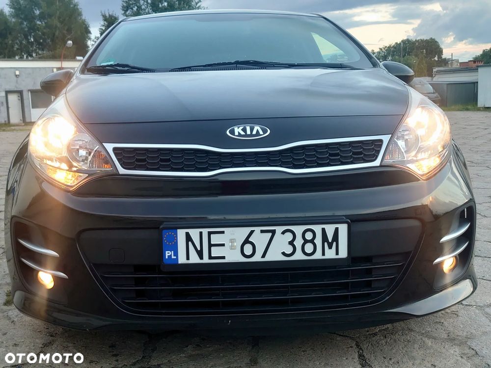 Kia Rio 1.2 Dream Team Edition - 10