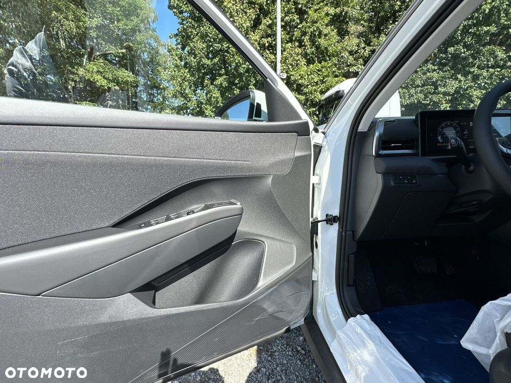 Volkswagen T-Roc 1.5 eTSI Life DSG - 11