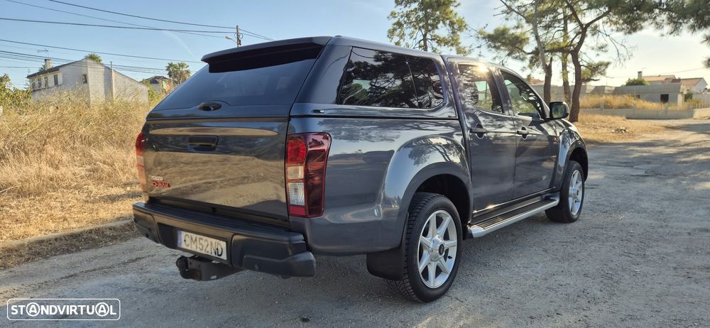 Isuzu D-Max - 4