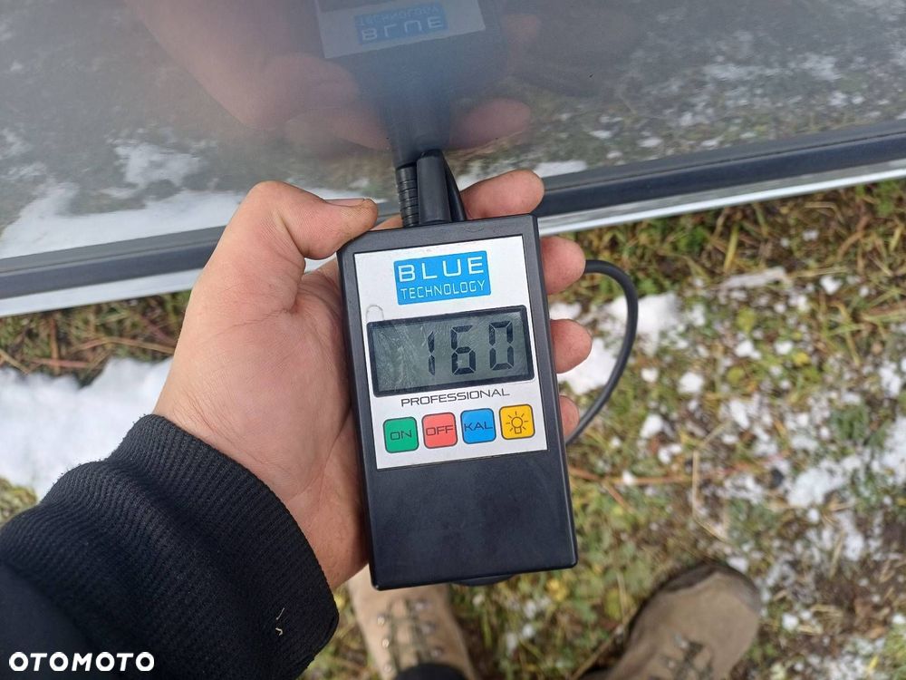 DRZWI KOMPLETNE PRAWY PRZÓD 3D VOLKSWAGEN GOLF V LA7Q - 4