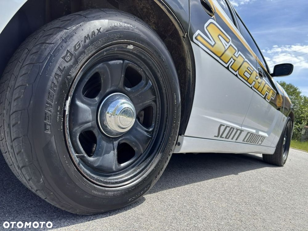 Dodge Charger - 11