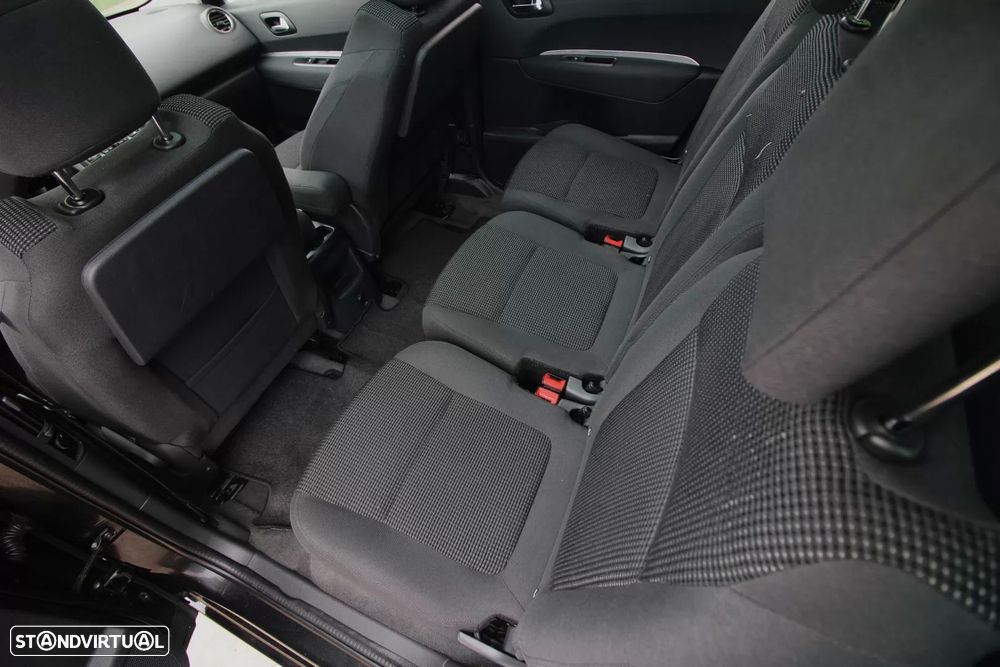 Peugeot 5008 1.6 BlueHDi Active - 15