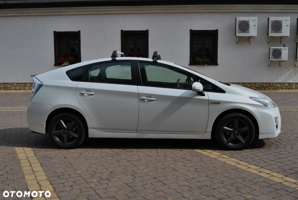Toyota Prius - 15