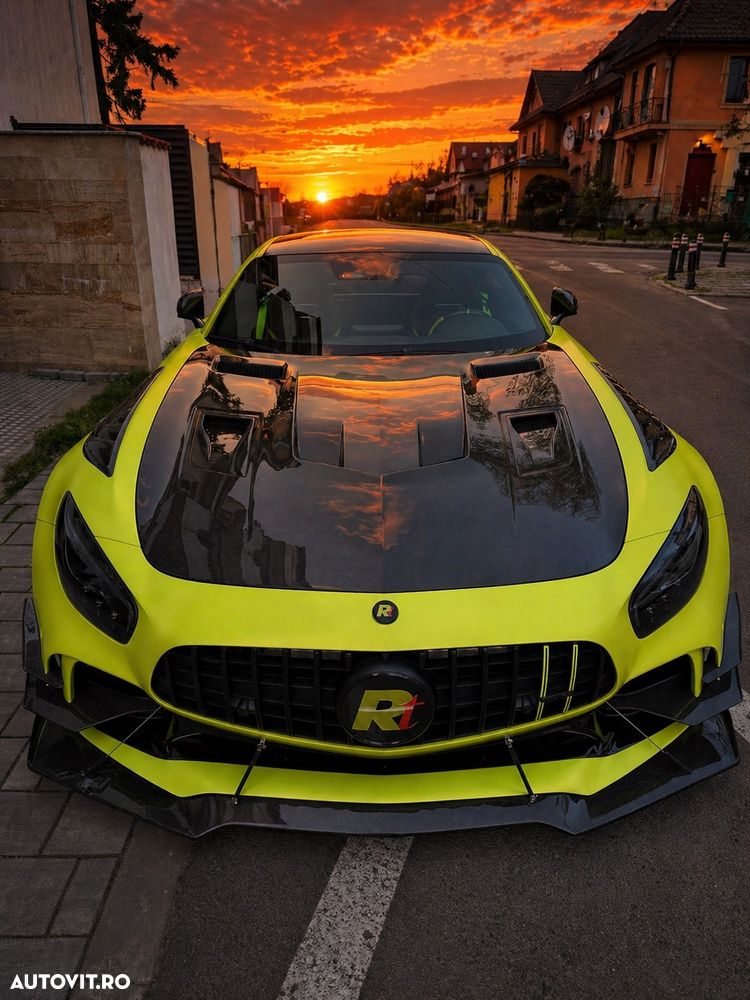 Mercedes-Benz AMG GT - 1
