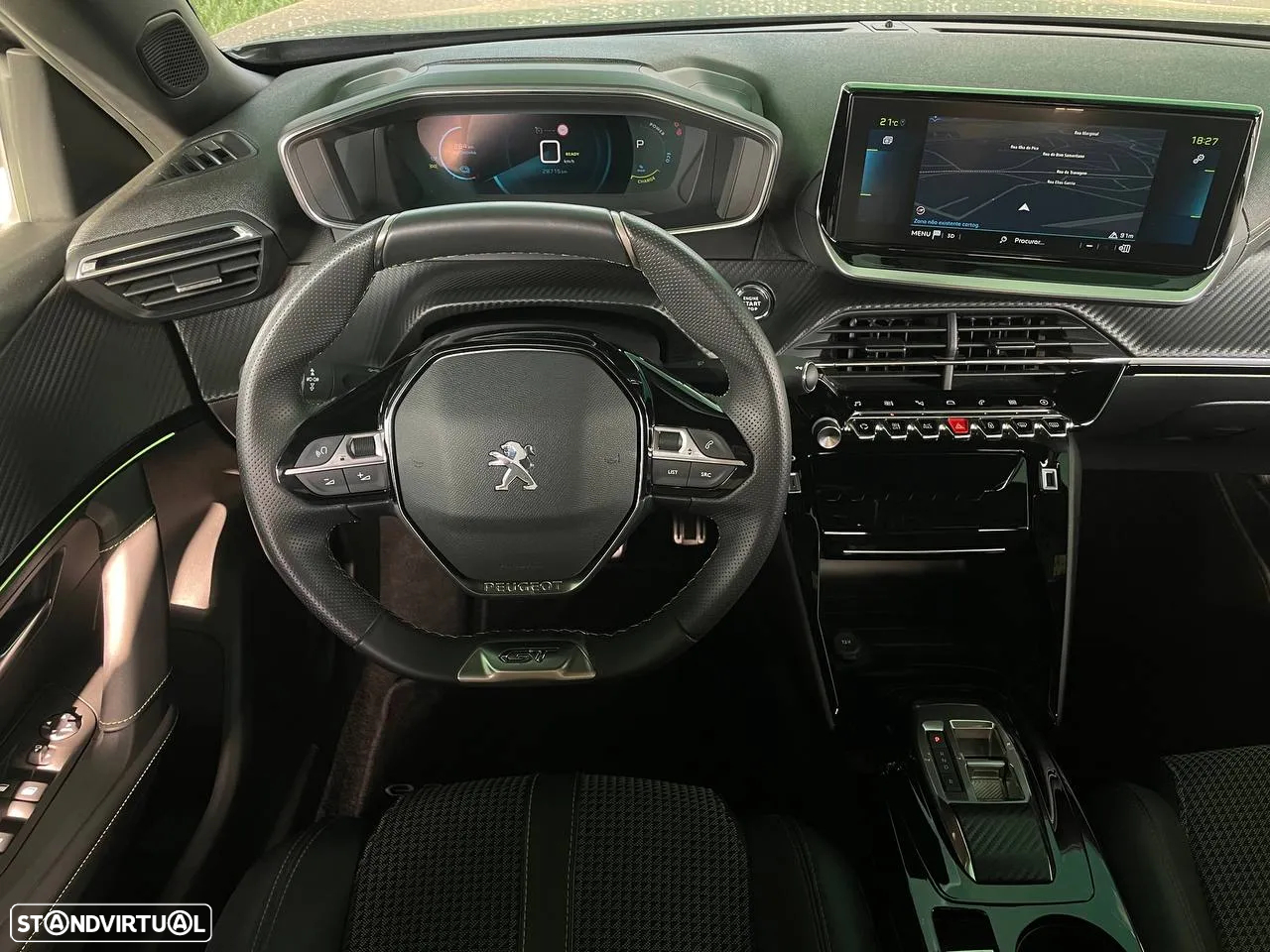 Peugeot e-2008 50 kWh GT - 3