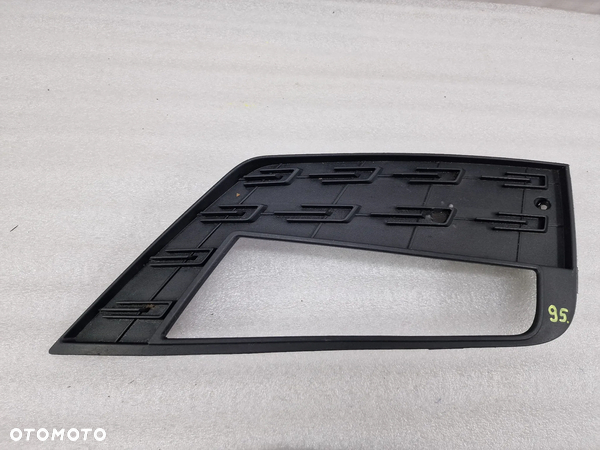 SEAT LEON 3 III LIFT 16- PRAWA KRATKA BOCZNA ZDERZAKA PRZEDNIEGO PRZÓD , NR 5F0853666G , NR AUKCJI C/95