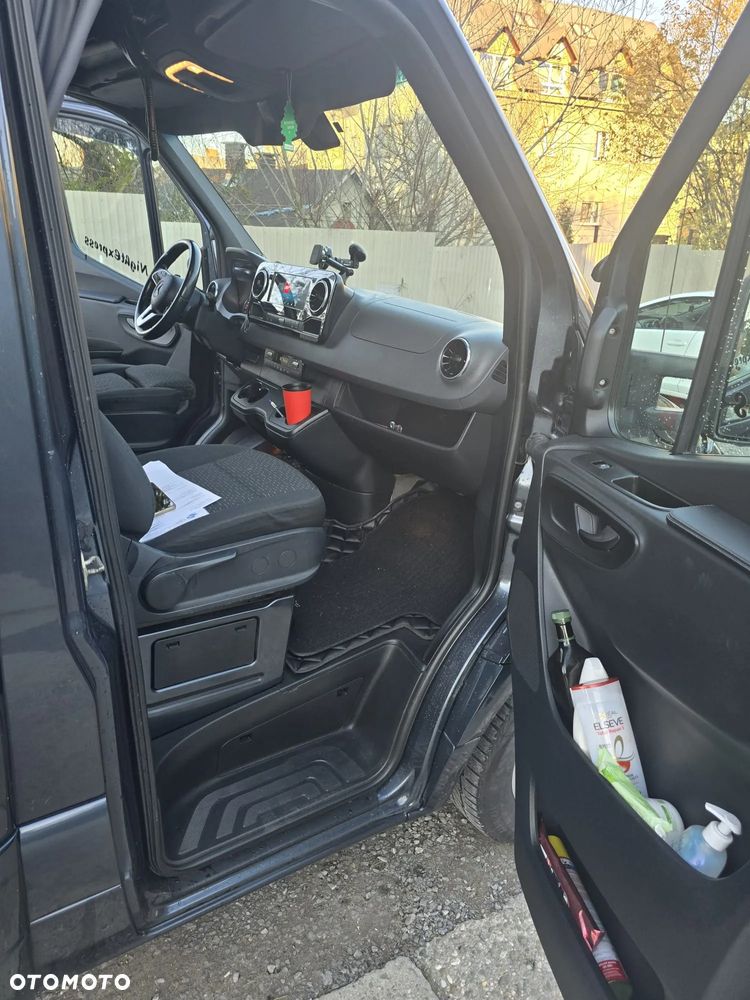 Mercedes-Benz SPRINTER - 5