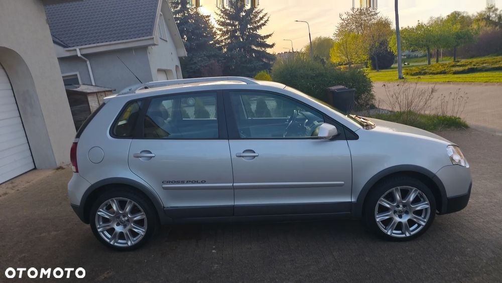 Volkswagen Polo Cross - 25