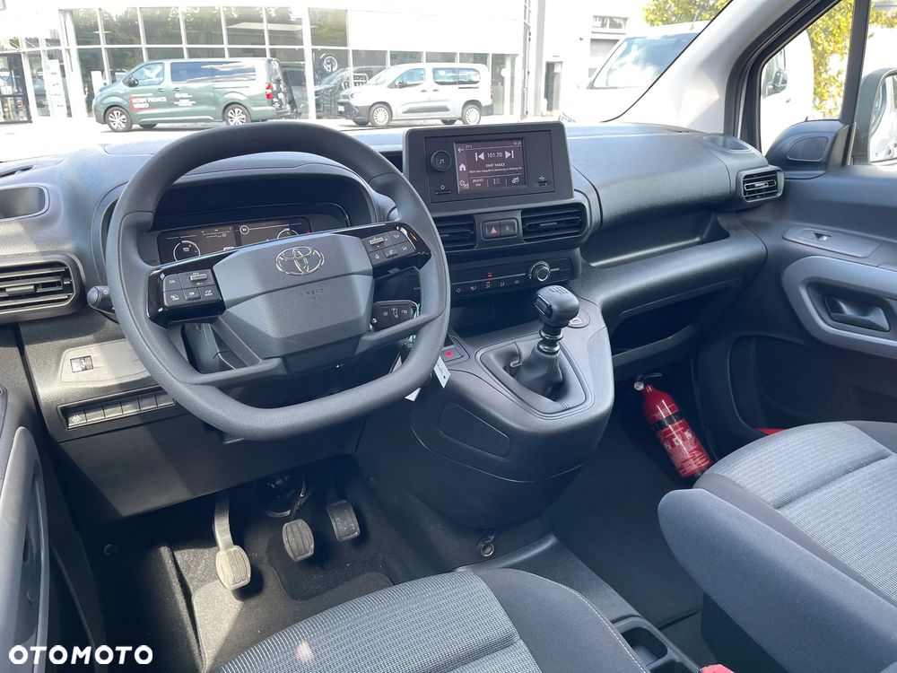 Toyota Proace City Verso 1.5 D-4D Business - 11