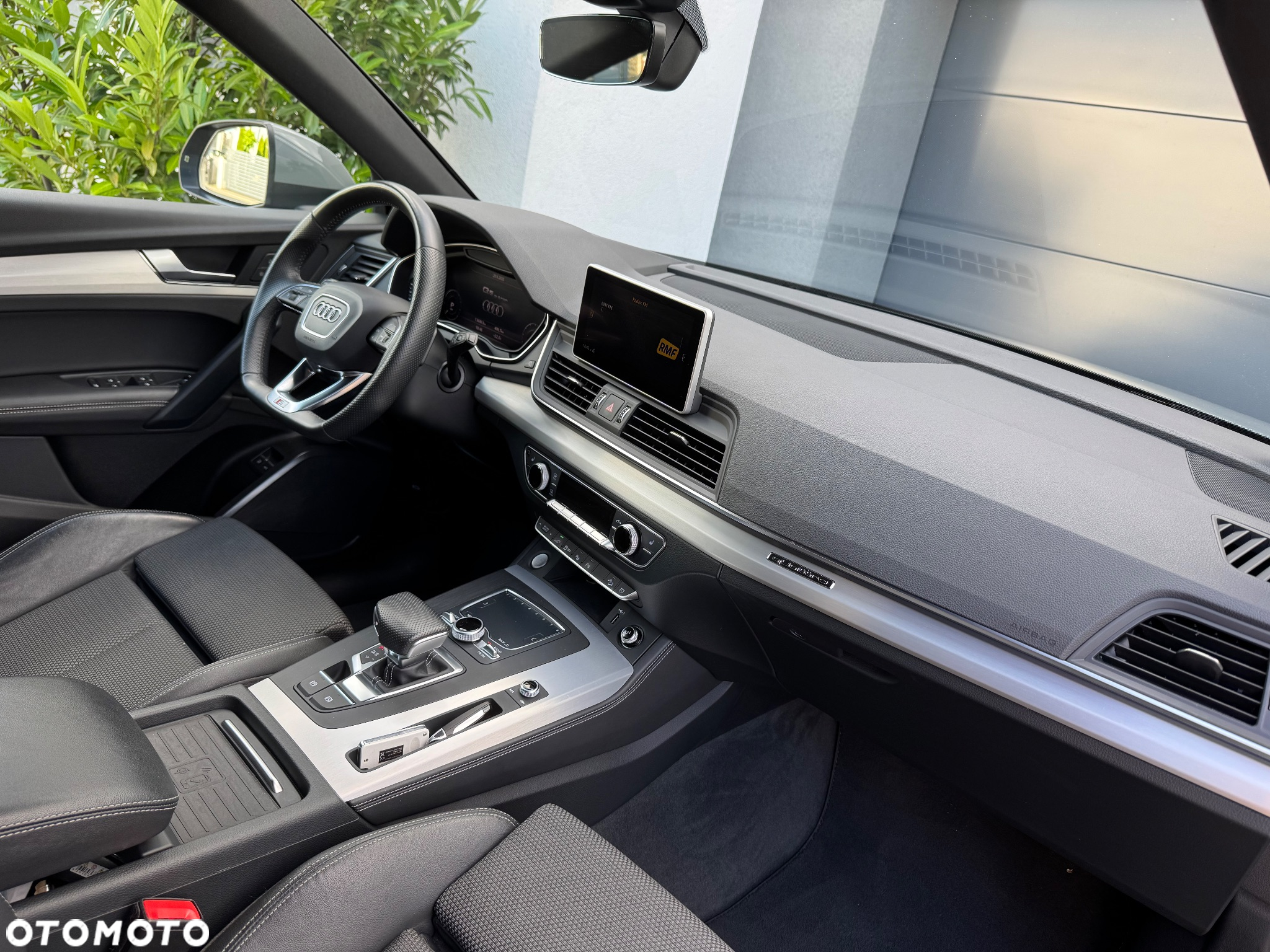 Audi Q5 55 TFSI e Quattro S tronic - 38