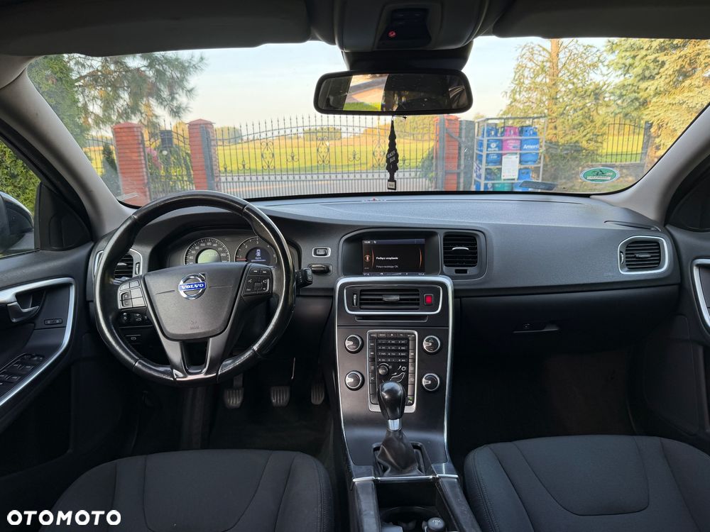 Volvo V60 D4 Business Edition - 28