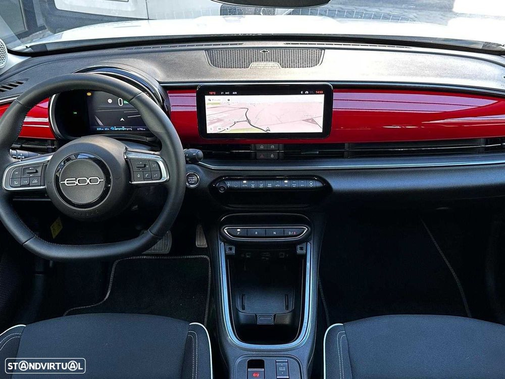 Fiat 600e 54 kWh (RED) - 20