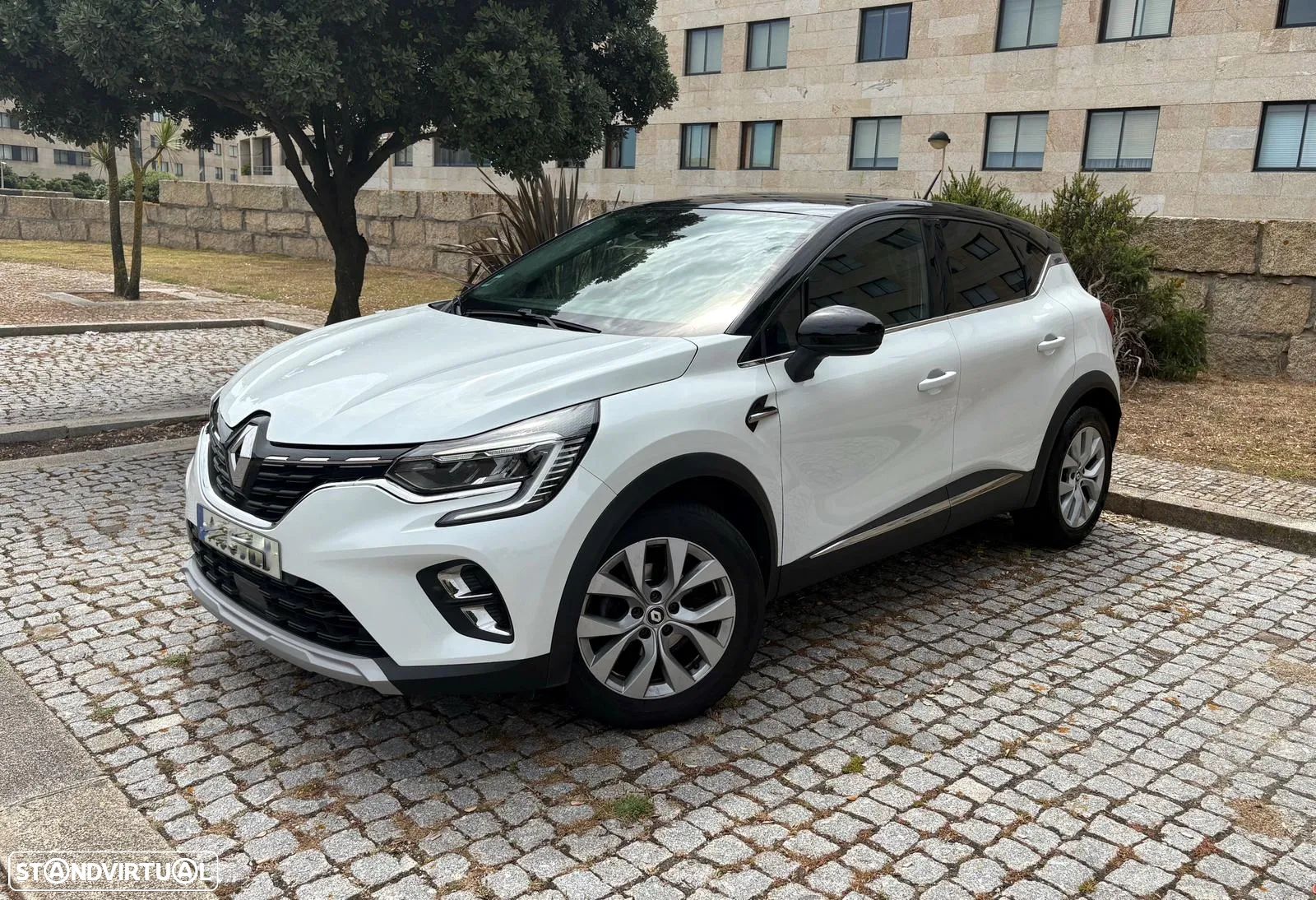 Renault Captur 1.0 TCe Intens Bi-Fuel - 1