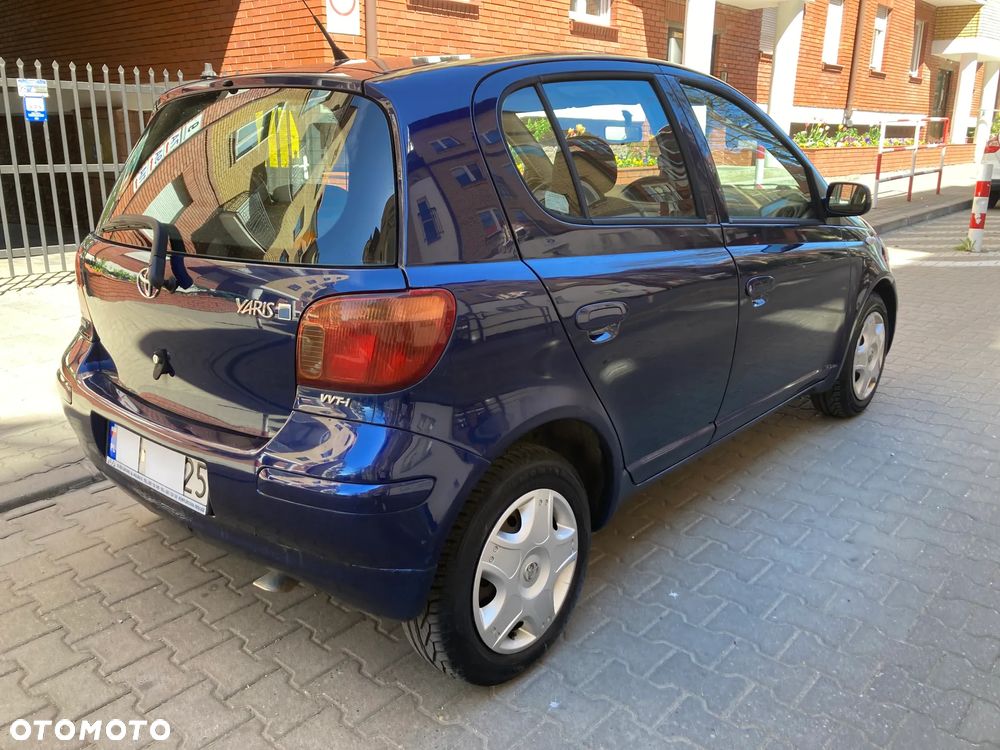 Toyota Yaris 1.3 Sol - 2