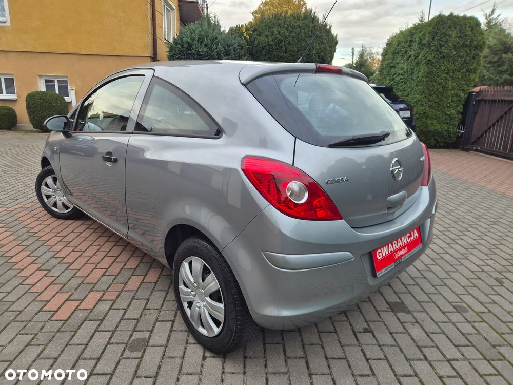 Opel Corsa 2013 photo 3