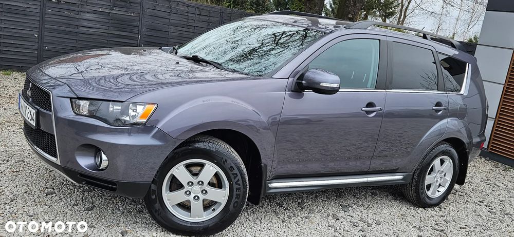 Mitsubishi Outlander 2.0 DI-D 4WD Intense - 16