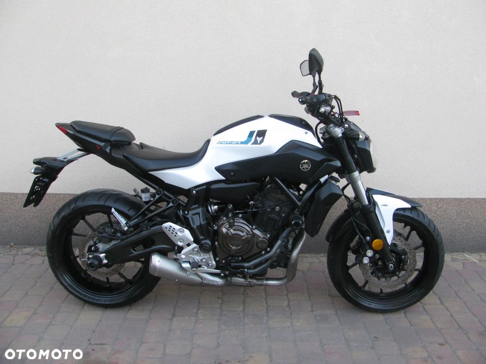 Yamaha MT - 15