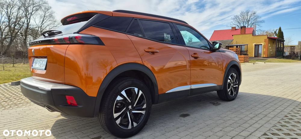 Peugeot 2008 BlueHDi 130 Allure S&S EAT8 - 4