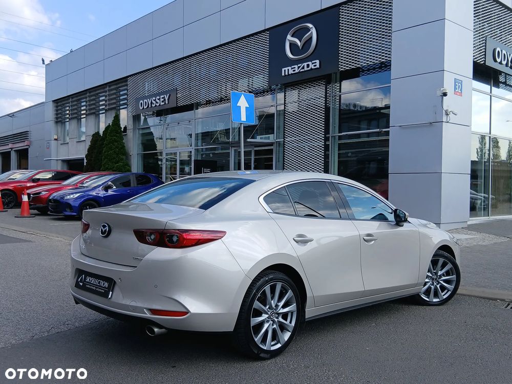 Mazda 3 - 4